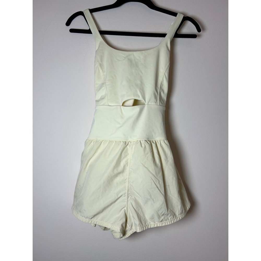Free People Movement Cream Cutout Athletic Romper Righteous Runsie Women‎ S